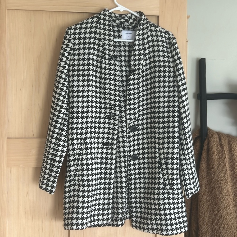 Old Navy, X-Small, Pea Coat, Black and White